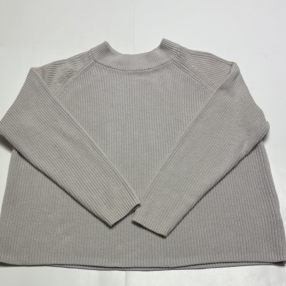 H&M women’s mock neck sweater size XL